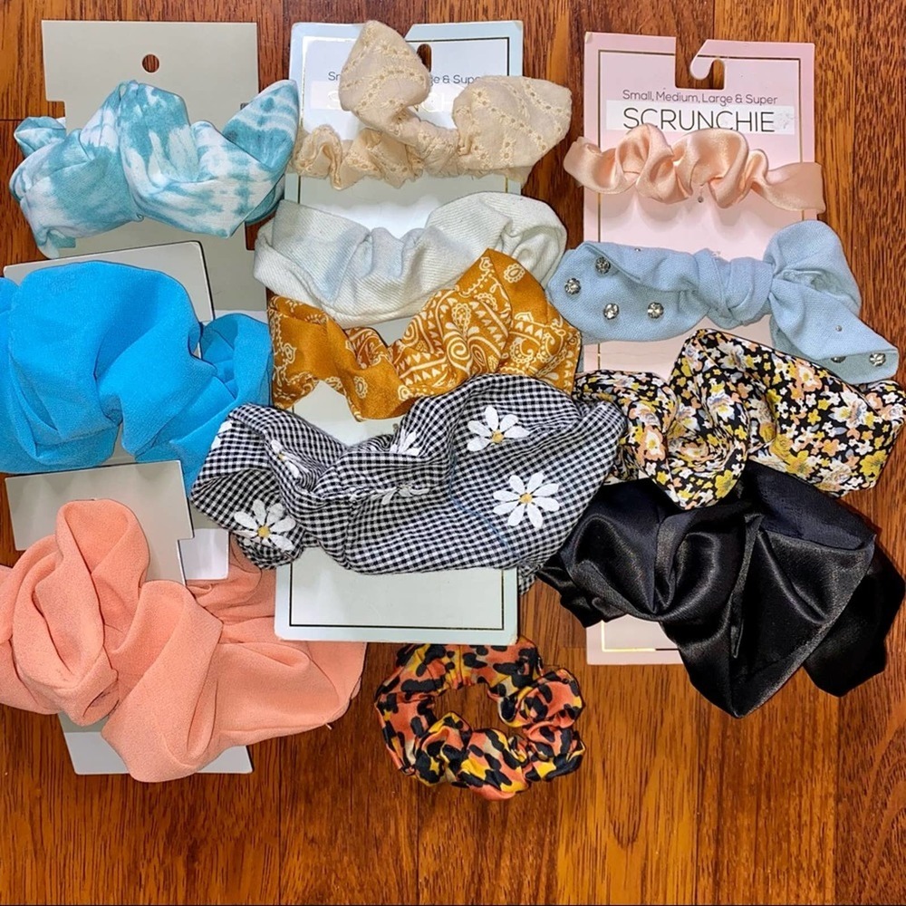 NWT Large Scrunchie Hair Lot 12 SCRUNCHIES Small Medium Large Super ~